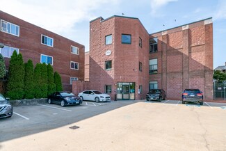 390 Charles St Unit 216, Bridgeport, CT 06606