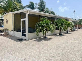 321 Windley Rd Unit B, Key Largo, FL 33037