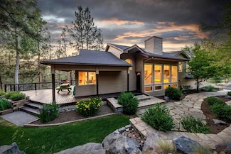 1930 NW Brogan Place, Bend, OR 97703