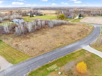 1445 Abby Rd, Princeton, MN 55371