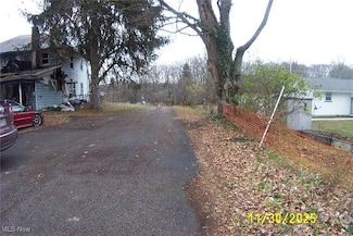 859 Cunningham Rd, Salem, OH 44460