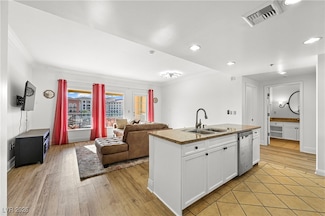 30 Strada di Villaggio Unit 409, Henderson, NV 89011