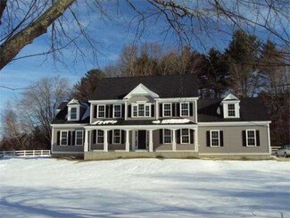 71 Kelly Rd, Northbridge, MA 01534