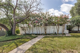 10510 Berry Knoll Dr, Dallas, TX 75230
