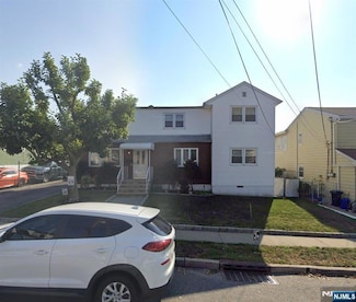 362 Thomas Ave, Lyndhurst, NJ 07071