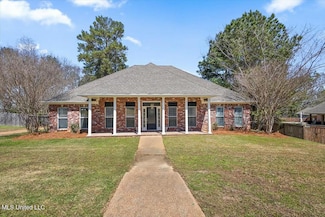 307 Meadowview Ln, Brandon, MS 39047