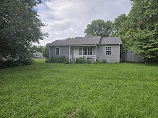 506 3rd St, Lawrenceburg, TN 38464