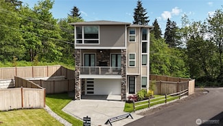 3853 95th Ave E, Edgewood, WA 98371