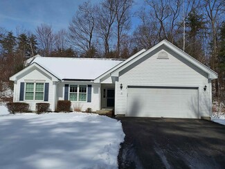 10 Plymouth Dr, Concord, NH 03301