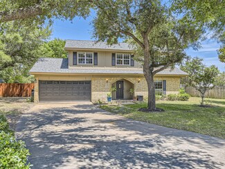 2832 Toni Ct, Hurst, TX 76054