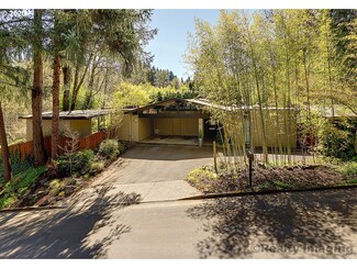 700 Pebble Beach Ct, Lake Oswego, OR 97034