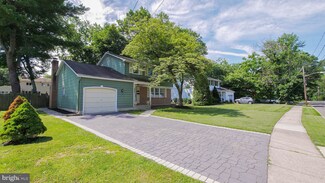 12 Wheelwright Ln, Cherry Hill, NJ 08003