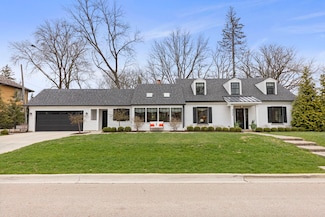 505 W Union Ave, Wheaton, IL 60187