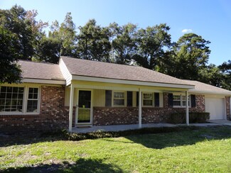 218 Church Rd, Havelock, NC 28532