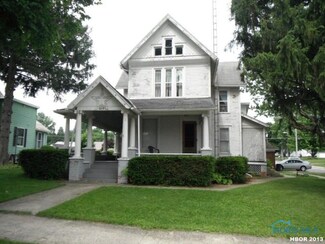 210 N Sycamore Ave, Sycamore, OH 44882