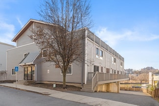 286 Fenno St Unit 4, Revere, MA 02151