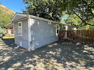1721 State Highway 3 Unit 1, Juliaetta, ID 83535
