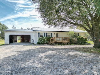 13106 Hudson Krohn Rd, Biloxi, MS 39532
