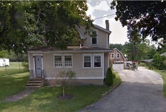 56 Lancaster St, Franklin, NH 03235