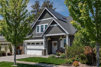 20490 SE Braelen Ln, Bend, OR 97702