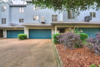 732 Riverfront Dr, Augusta, GA 30901