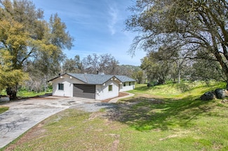 42741 Revis Way, Coarsegold, CA 93614