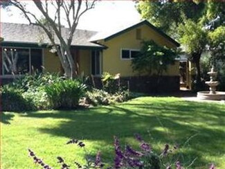 1190 Grant Rd, Los Altos, CA 94024