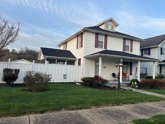 2004 Chestnut St, Kenova, WV 25530