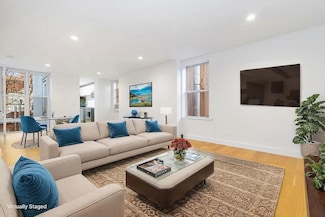 239 Bleecker St Unit 5, New York, NY 10014
