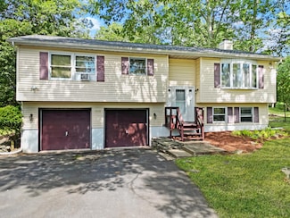 426 Indian Way, East Stroudsburg, PA 18302