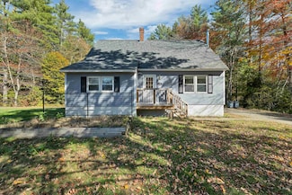179 Stage Rd, Nottingham, NH 03290