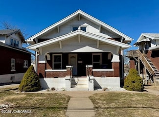 712 Monroe St, Jefferson City, MO 65101