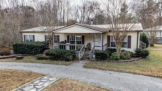 14 Overlook Ln, Tullahoma, TN 37388