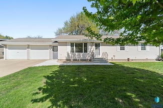 38 Terra Tam Cir, Moville, IA 51039