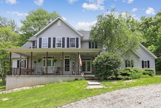7235 Ballou Rd, Heath, OH 43056