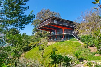 807 La Jolla Rancho Rd, La Jolla, CA 92037