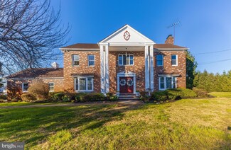 520 Lakeview Dr, Swedesboro, NJ 08085