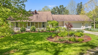 1981 Glensboro Rd, Lawrenceburg, KY 40342