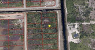 1515 Hines Ave, Lehigh Acres, FL 33972