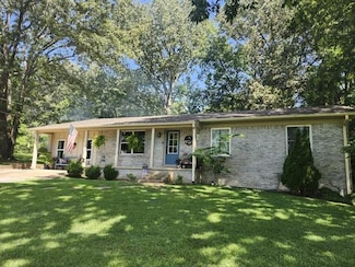 231 Northwood Dr, Huntingdon, TN 38344