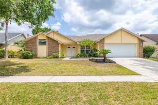 1426 Buckner Rd, Valrico, FL 33596