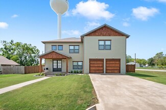 317 W 4th St, Justin, TX 76247