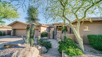 211 E Desert Wind Dr, Phoenix, AZ 85048