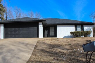 6417 Bramble Dr, Fort Worth, TX 76133