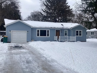 1568 Scribner Rd, Penfield, NY 14526