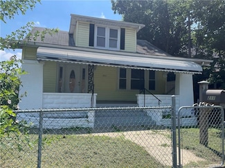 211 W Main St, New Albany, IN 47150