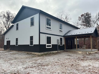 2873 W Oliver St, Baldwin, MI 49304