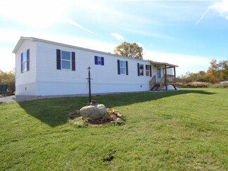 2142 Willoughby Ave, Orleans, VT 05860