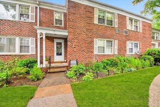 29 Lawrence Park Crescent Unit 29, Bronxville, NY 10708