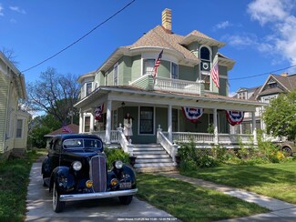 1133 Algoma Blvd, Oshkosh, WI 54901